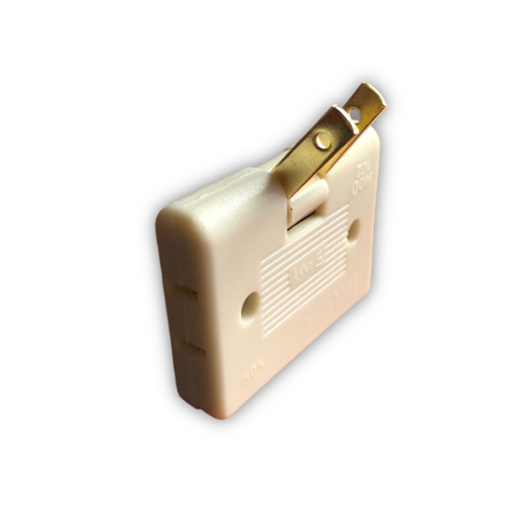 Clavija triple bisagra Samy